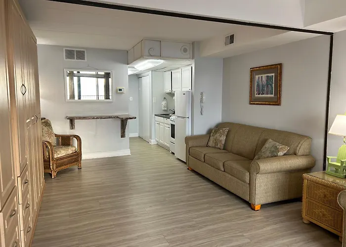 Direct Oceanfront With Balcony, Pool-parking-kitchenette Appartement Ocean City
